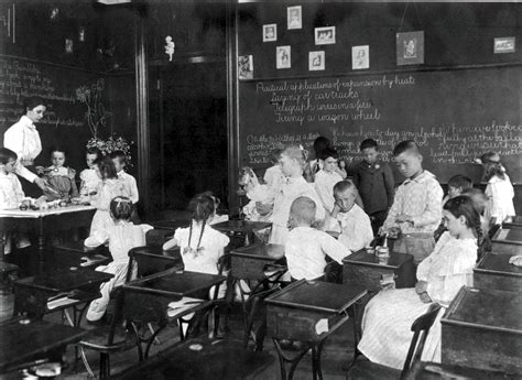 See Inside Old School Classrooms From More Than 100 Years Ago Click Americana
