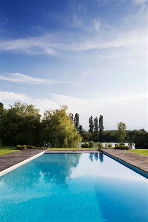 18 Dazzling Modern Swimming Pool Designs The Ultimate Backyard