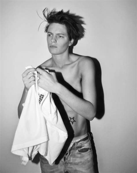 Picture Of Erika Linder