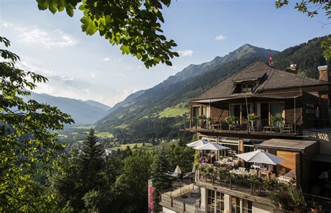 Today, this famed boutique retreat caters firmly for the utterly modern family and their sophisticated little clan. Alpine Spa Hotel Haus Hirt: Bad Gastein, 4-Sterne in Gastein