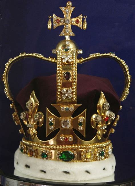 Crown Jewels Of The United Kingdom British Crown Jewels Crown Jewels Royal Crowns