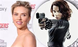 Scarlett Johansson Says Gender Politics Didnt Play A Part In Her
