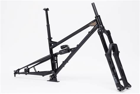 Ferrum Bikes Chromoly Steel Full Suspension Mountainbike Frame Build