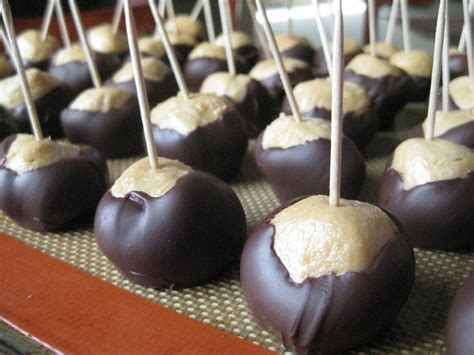 Gently return to the baking sheet and remove the toothpick, using your fingertip to gently smooth out the hole the toothpick left. Buck Eye Truffle - Peanut Butter Oreo Buckeyes Sweetest ...