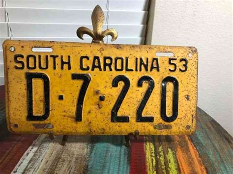 Vintage 1962 South Carolina License Plate Redwhite