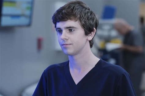 Claire brown continues to work through her grief, still reeling from dr. THE GOOD DOCTOR Season 1 Episode 4 Photos Pipes | SEAT42F