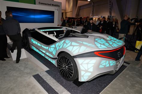 Ces 2016 Bosch Concept Car Is All About Screens Carscoops