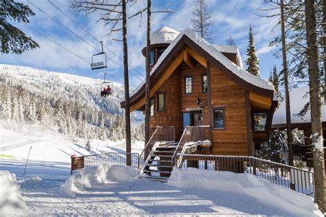 Embrace Winter With These 5 Amazing Ski Inski Out Getaways Treehouse