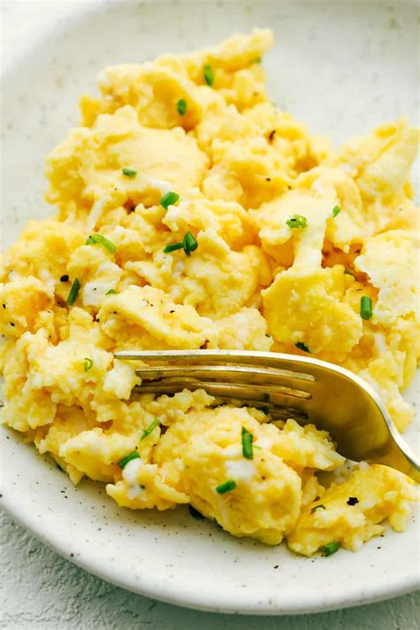 How To Make Allrighty Then The Fluffiest Scrambled Eggs