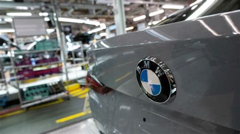 Autoindustrie BMW Verkauft Weniger Autos Im Ersten Quartal