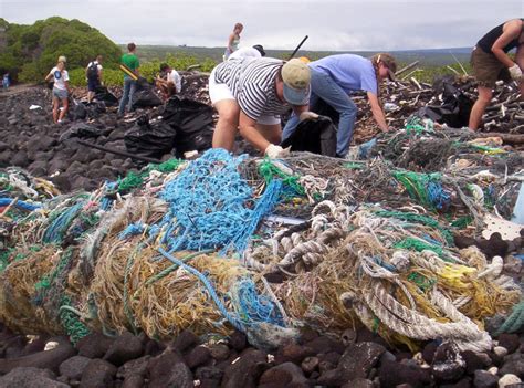 Volunteers Making A Dent In Hawaiis Plastic Pollution