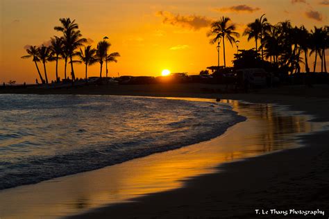 Sunset On Waikiki Beach Honolulu Hawaii T Le Thang Flickr