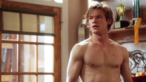 Alexis Superfan S Shirtless Male Celebs Lucas Till Shirtless In Macgyver Season Ep Caps