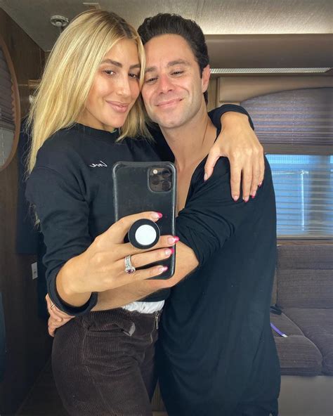 ‘dwts Pros Emma Slater Sasha Farber Split After 4 Years Of Marriage