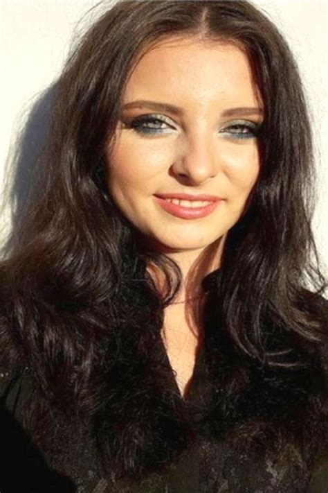 Ukrainian Single Lubov Green Eyes 20 Years Old Id1380521