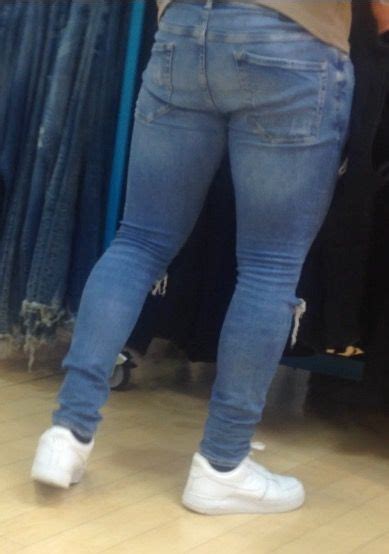 hunky in skintight jeans tight jeans men skinny jeans men skinny jeans