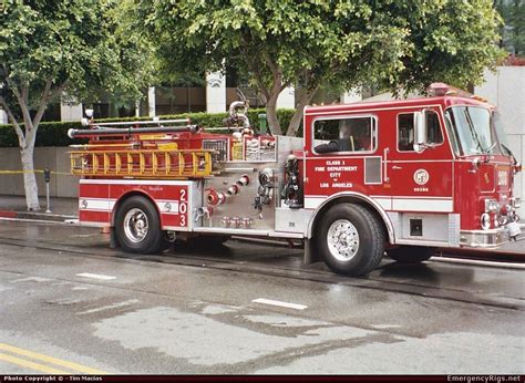 Seagrave Fire Trucks Responding Margert Mcfarland
