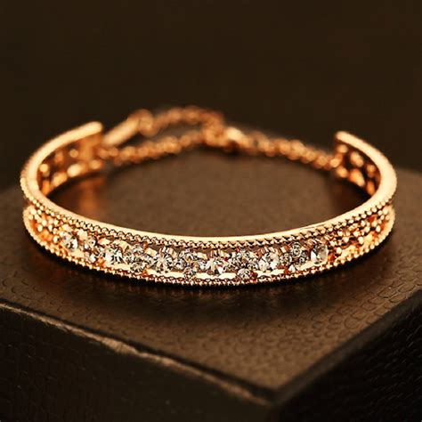 Buy gold women bangles jewellery and get the best deals at the lowest prices on ebay! Luxurious brand of gold bracelets for women - Simple Craft ...