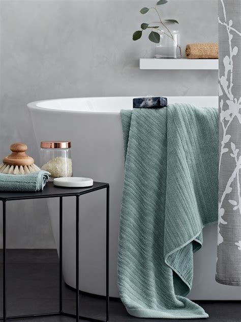Target shop with me | new bathroom decor haulkristen mcgowan #shopwithme #target #homedecori love taking you all shopping with me and i am so excited to chec. Bathroom Decor : Target