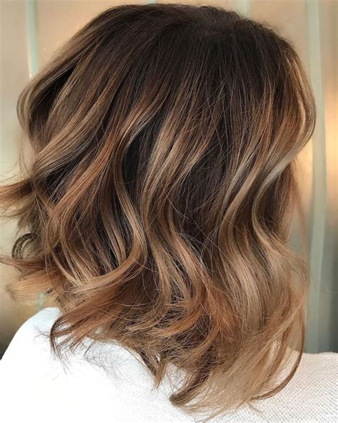 60 Looks With Caramel Highlights On Brown Hair For 2023 Short Hair