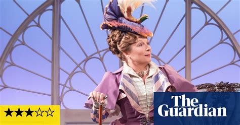 Lady Windermeres Fan Review Saunders Simmers At Wildes West End