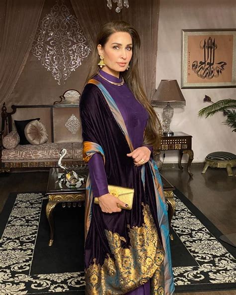 Actress Reema Khans Latest Beautiful Clicks With Her Husband Reviewitpk