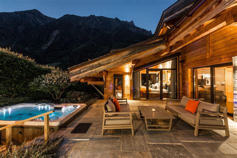 Chalet Couttet, Chamonix | Mountain home exterior, Hot tub garden, Hot