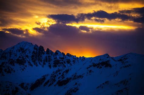 Colorado Ski Mountains — Vitalfilms Rocky Mountain Sunset