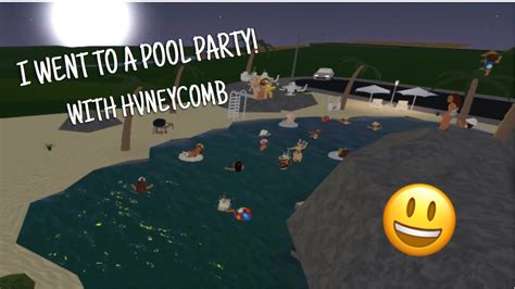 😊 like and subsribe if you enjoyed! I WENT TO A POOL PARTY WITH HVNEYCOMB🎉! Roblox bloxburg ...