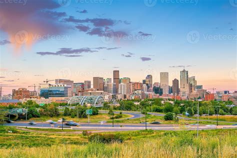 Denver downtown city skyline, cityscape of Colorado in USA 21853744