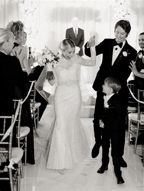 Wayne Gretzkys Son Ty Wed His Bride Sara At A Modern Gatsby Wedding In