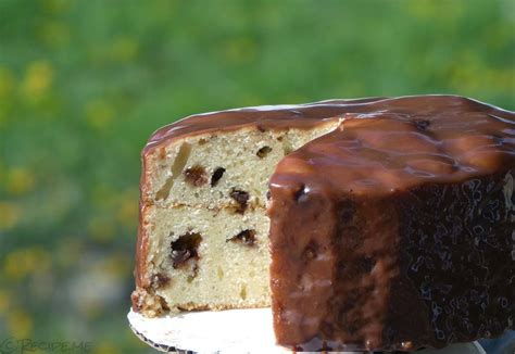 In large bowl, beat cake mix, butter, 1 tablespoon milk, vanilla and egg with electric mixer on medium speed until smooth, or mix with spoon. Ricotta Chocolate Chip Cake: A Simple and Delicious Cake Recipe - Recipe.me