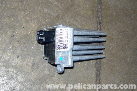 Blower motor resistor is faulty, i can 100% guarantee. BMW E46 Blower Motor Final Stage Replacement | BMW 325i (2001-2005), BMW 325Xi (2001-2005), BMW ...