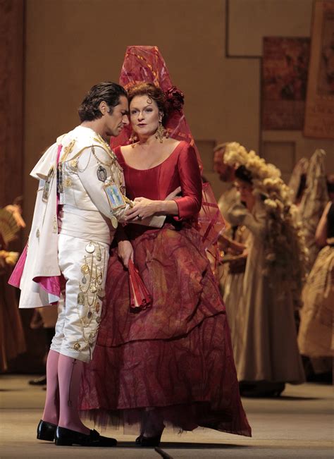 Los Angeles Opera Review Carmen La Opera At The Dorothy Chandler