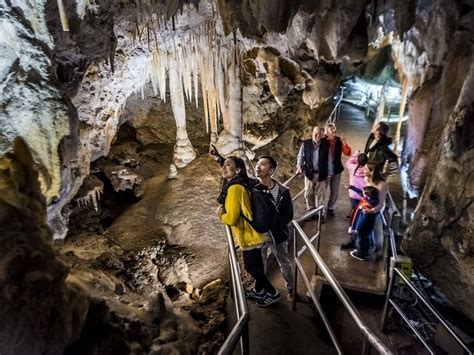One Day Jenolan Cave Tours With Blue Mountains Tour Sydney Australia