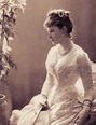 Os Romanov: Biografia - Isabel Feodorovna