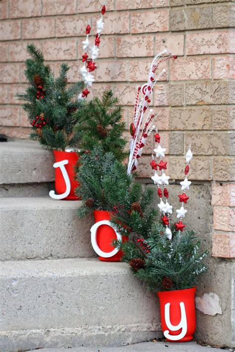 50 Best Christmas Diy Outdoor Decor Ideas And Designs For 2021