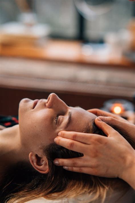 Massage Du Visage Japonais Kobido Lordelanature Emercat Le Marché Du Béarn Des Gaves