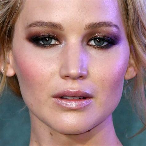 Jennifer Lawrence With Makeup
