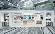 Maison Christian Dior opens its first travel retail boutique in Asia ...