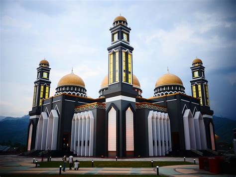 The masjid has been primarily established as a place of prayer for all m. Tempat Wisata di Aceh Tenggara untuk Surga Wisata yang ...