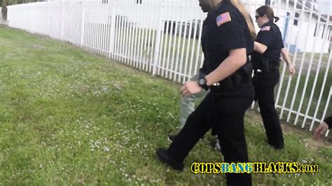 Hunting Female Cops Bust Pervert Black Cock Eporner