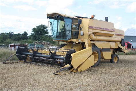 List Of Combine Harvester Manufacturers Tractor And Construction Plant