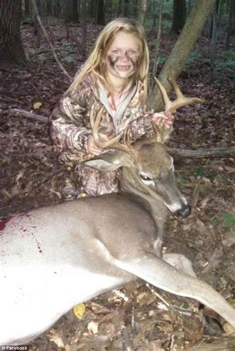 7 Year Old Girl Bags 8 Point Buck To Replace Trophy Deer She Lost In