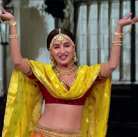 Dancing Queen Madhuri Dixit Bollywood Fashion Most Beautiful Indian Actress Madhuri Dixit