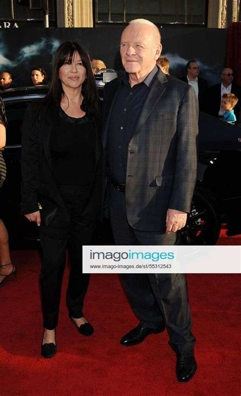 Anthony Hopkins Mit Seiner Ehefrau Stella Arroyave Bei Der Thor Kino