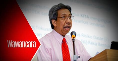 Ada yang memaknakan dendam atau rindu atau kesedihan yang tersimpan di dalam hati yang tidak dikeluarkan. UEC adalah Api dalam sekam kata Prof Dato' Dr. Teo Kok ...
