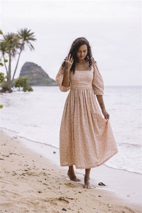 The Bellflower Dress In Island Floral Clay — Kara Thoms Boho Beach