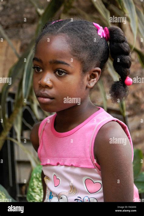 Belle Petite Fille Noire Dans La R Gion De Pinar Del Rio Cuba Photo