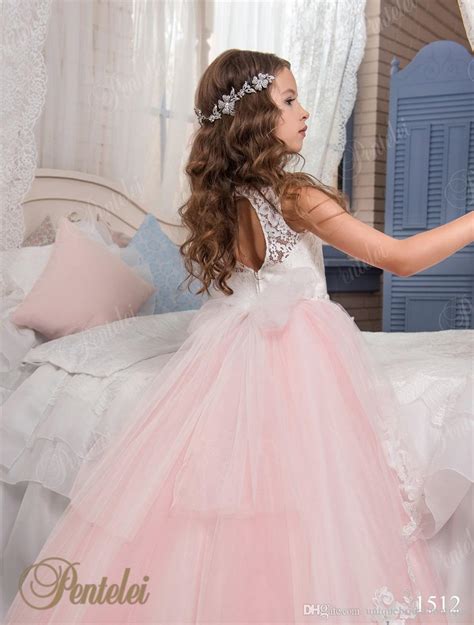 2017 Blush Flower Girls Dresses Pentelei With Jewel Neck And Keyhole